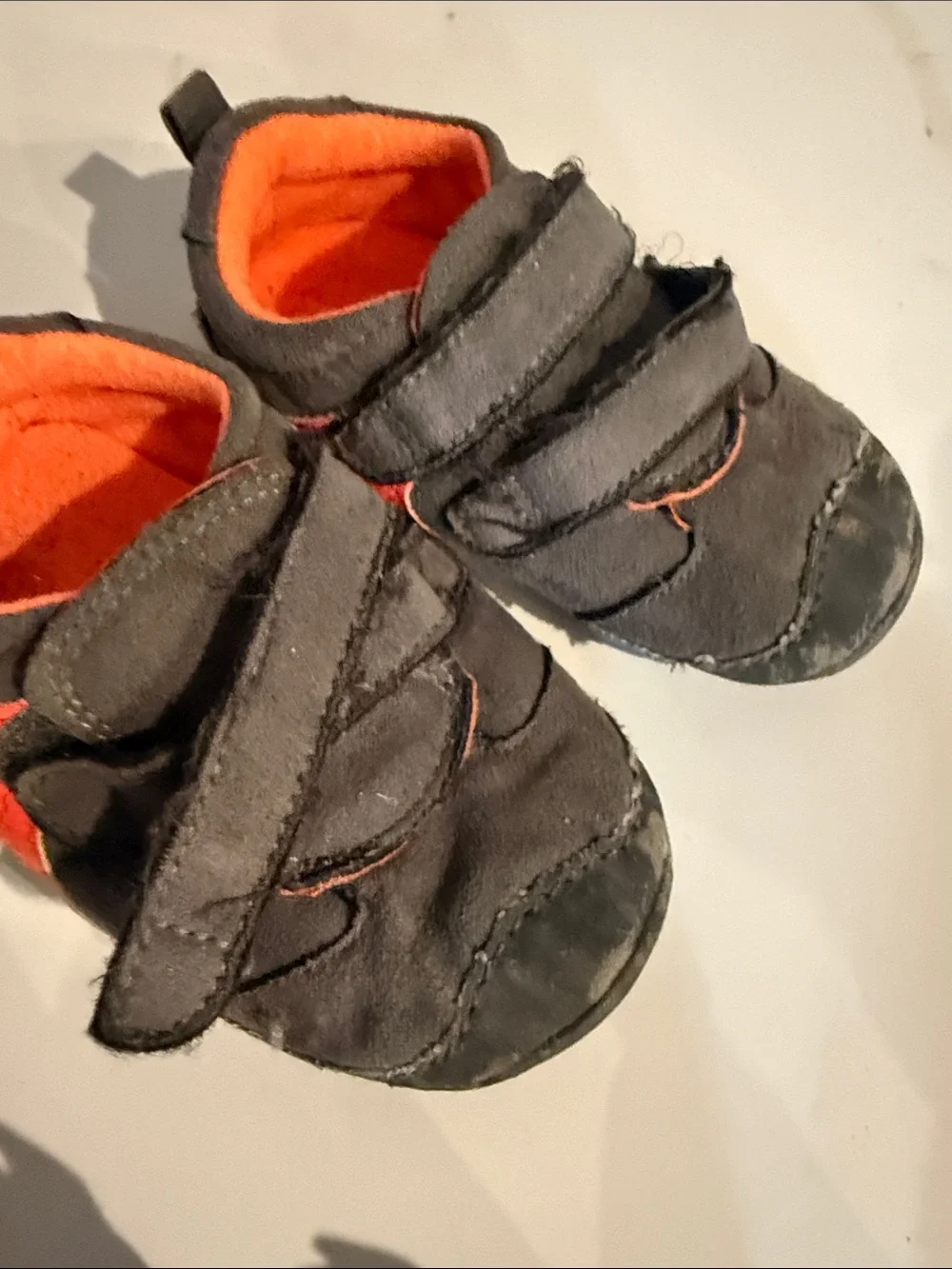 3 pairs Infant boys shoes Sz 3 (3-6 months)